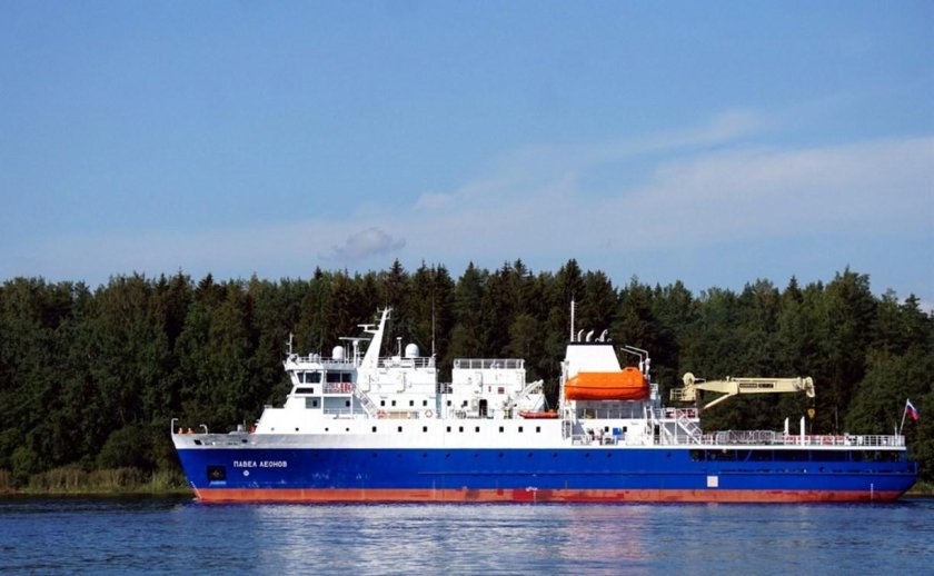 Паром Павел Леонов