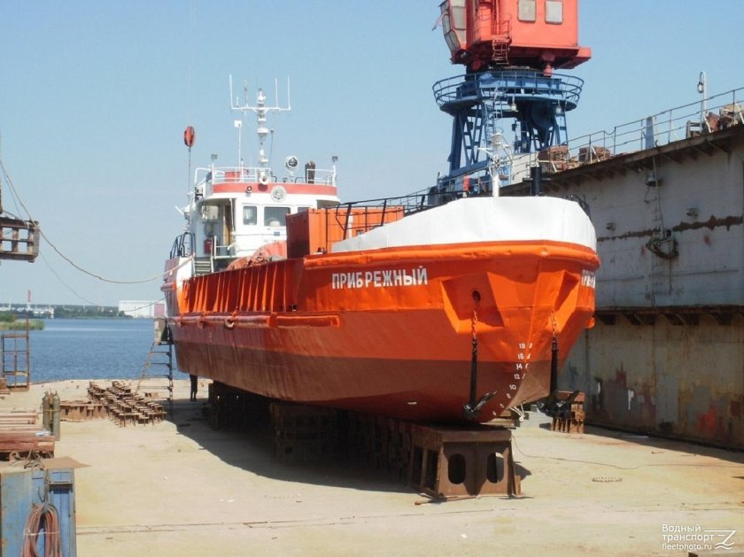 Самоходная баржа плашкоут 698п