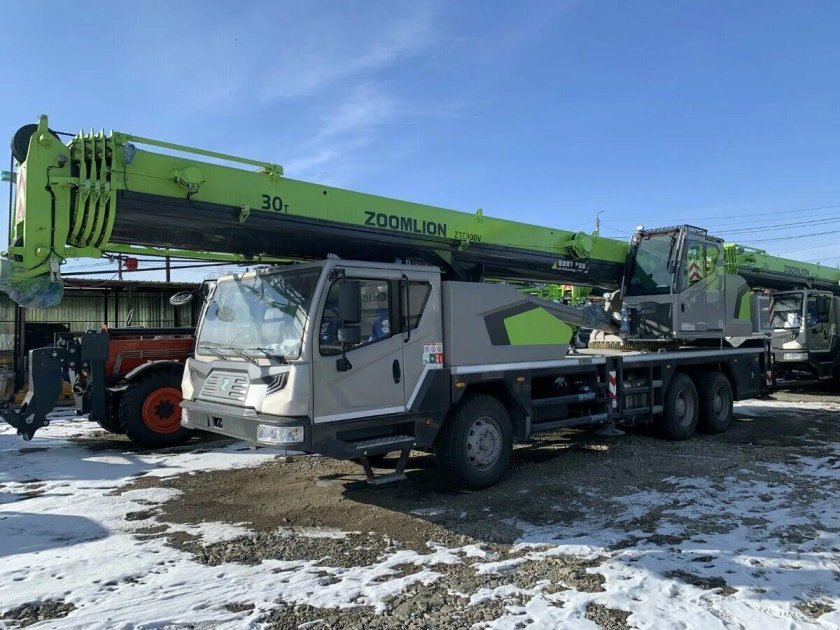 Зумлион кран 30 тонн