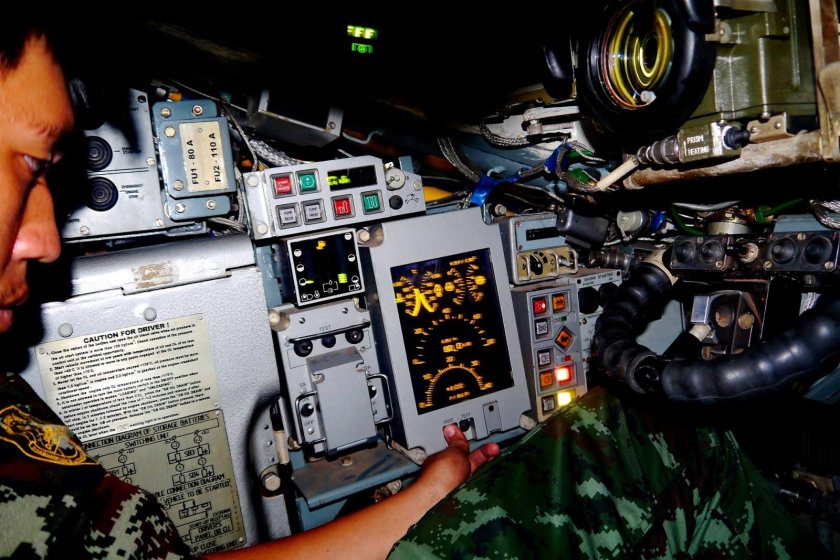 Кабина танка т 80