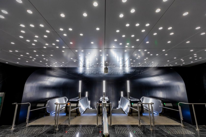 Станция метро кленовый бульвар