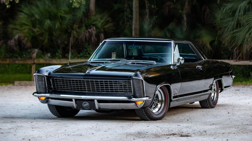 Buick Riviera 1965