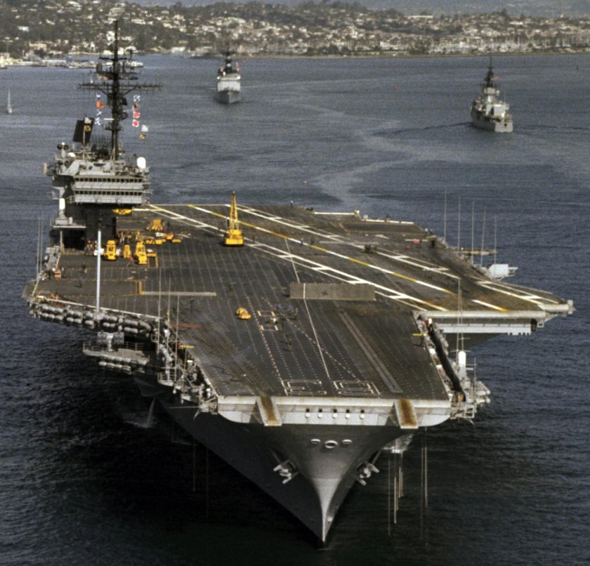 Самый большой авианосец в мире