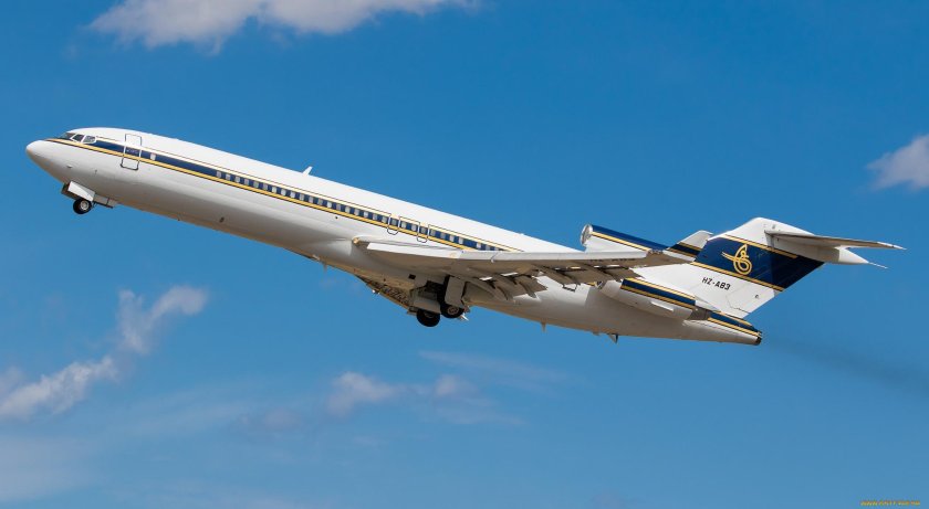 Самолет Boeing 727