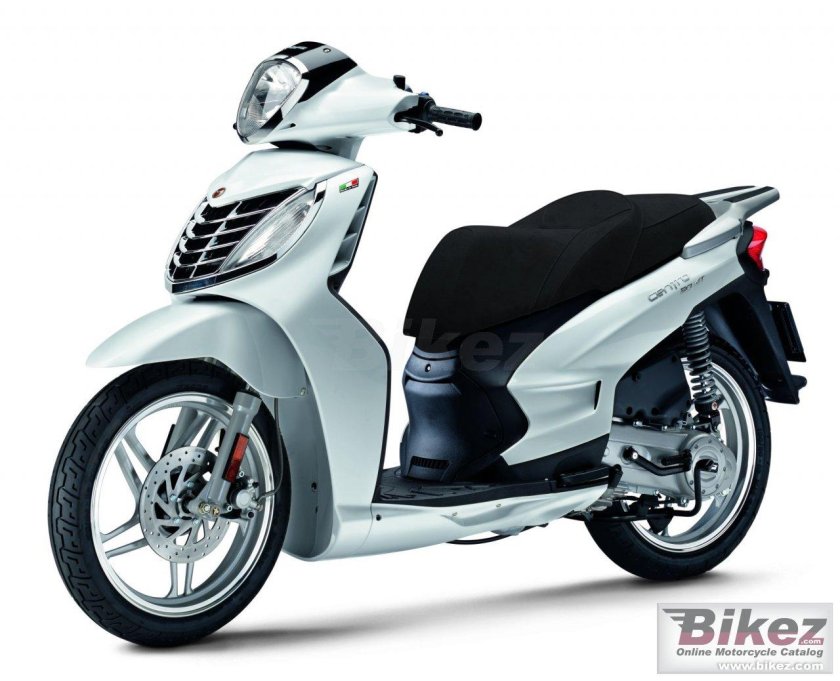 Malaguti 50 скутер