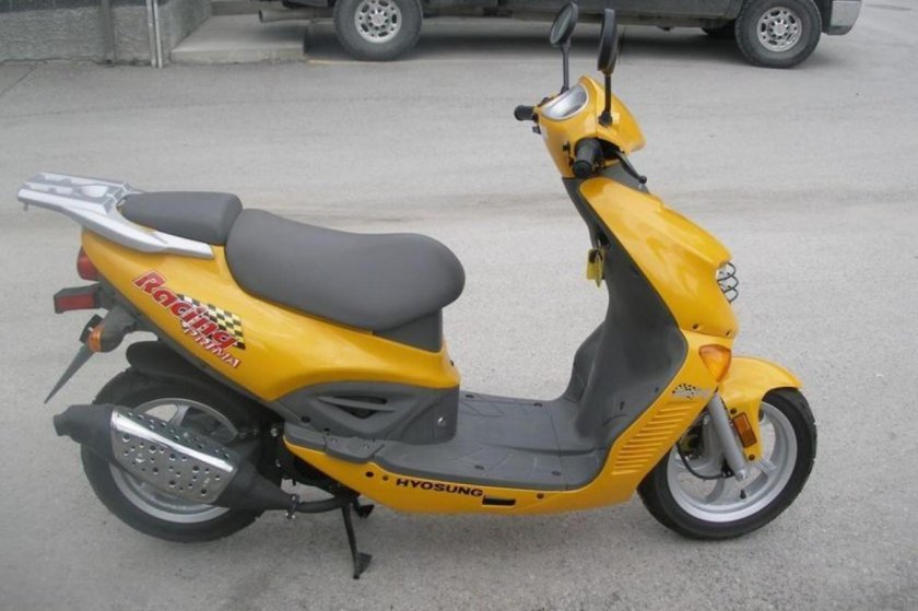 Скутер Hyosung SF 50