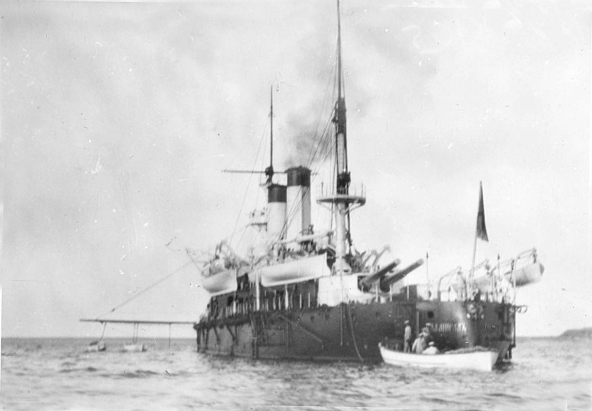 Броненосец береговой обороны Адмирал Сенявин