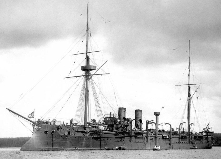 Адмирал Корнилов бронепалубный крейсер