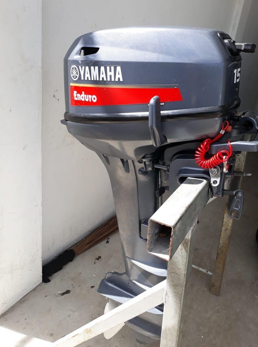 Подвесной лодочный мотор yamaha