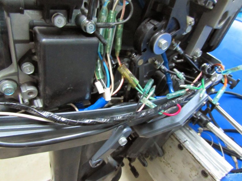 Реле стартера лодочного мотора Ямаха 30 HWCS