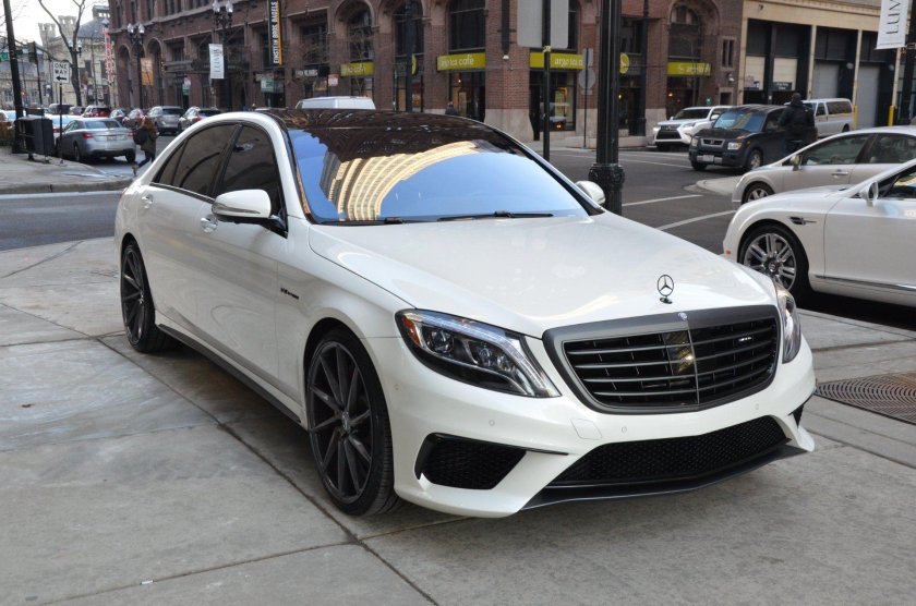Мерседес s63 AMG w222 белый