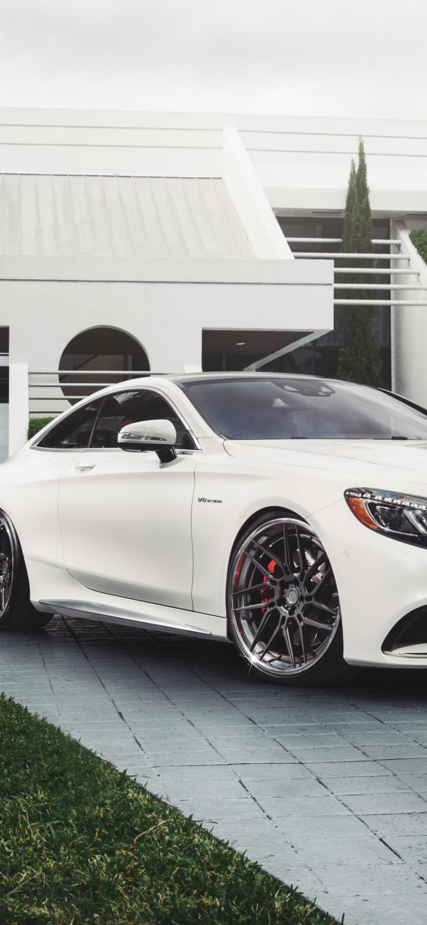 Мерседес АМГ 63 S