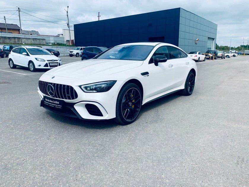 Mercedes Benz AMG gt 63