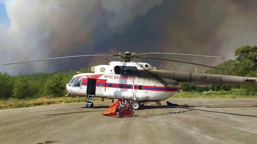 Вертолёт МЧС Беларуси
