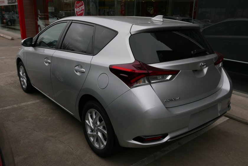 Toyota Corolla 2015