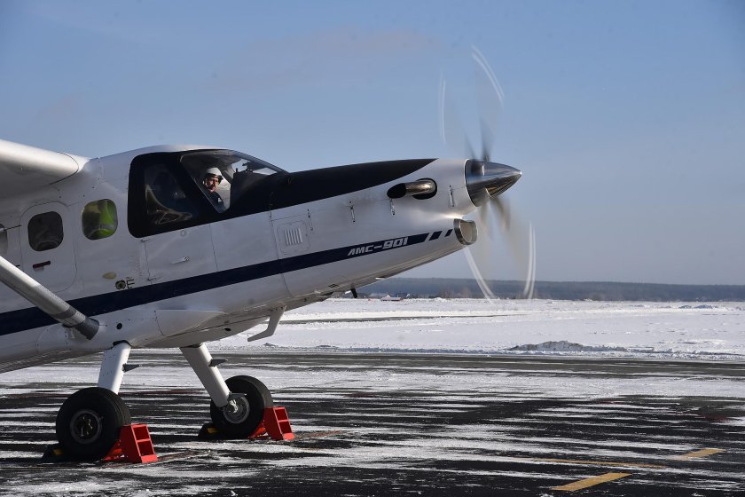 Узга самолет ЛМС-901 "Байкал