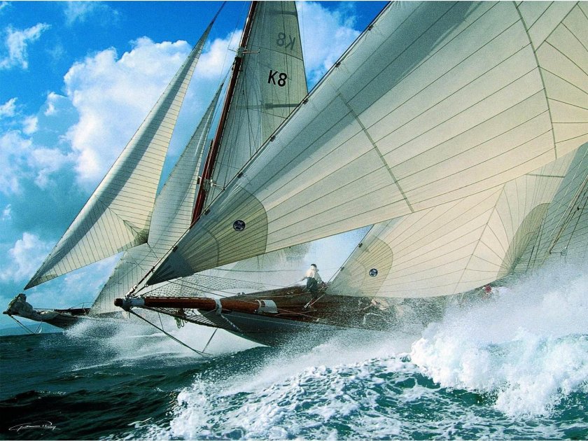 Парусная яхта Финикия