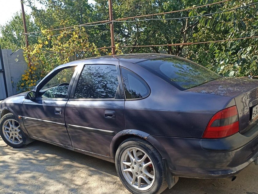 Опель Вектра 1996