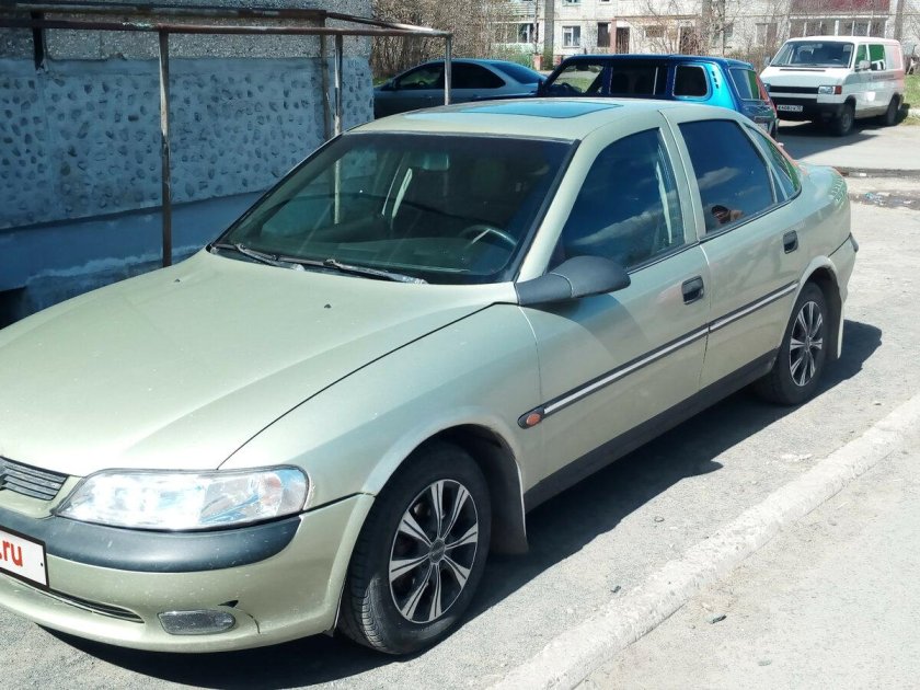 Opel Vectra седан 1996