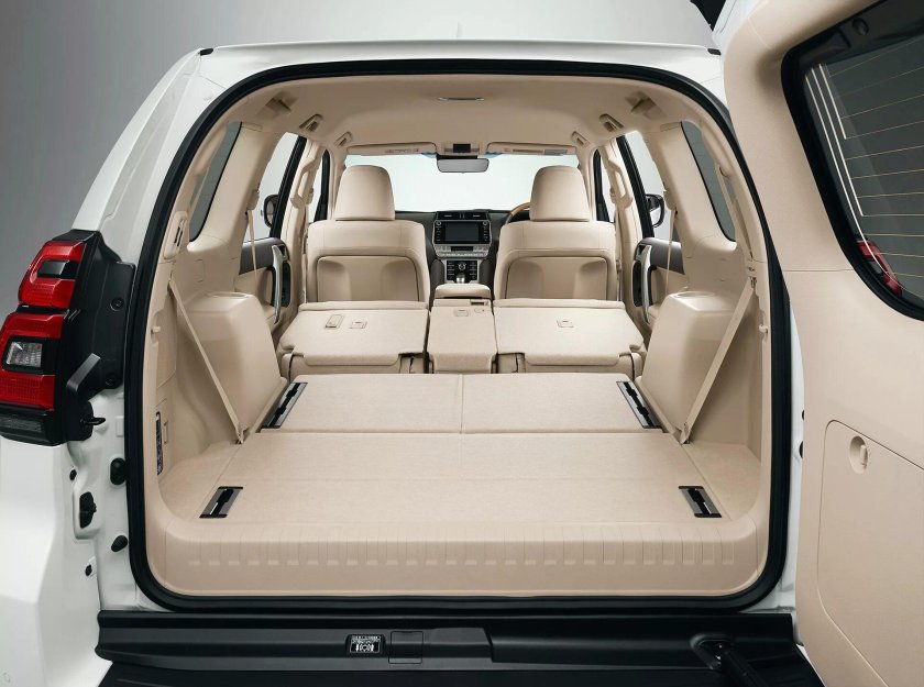 Toyota Land Cruiser Prado 7 местный