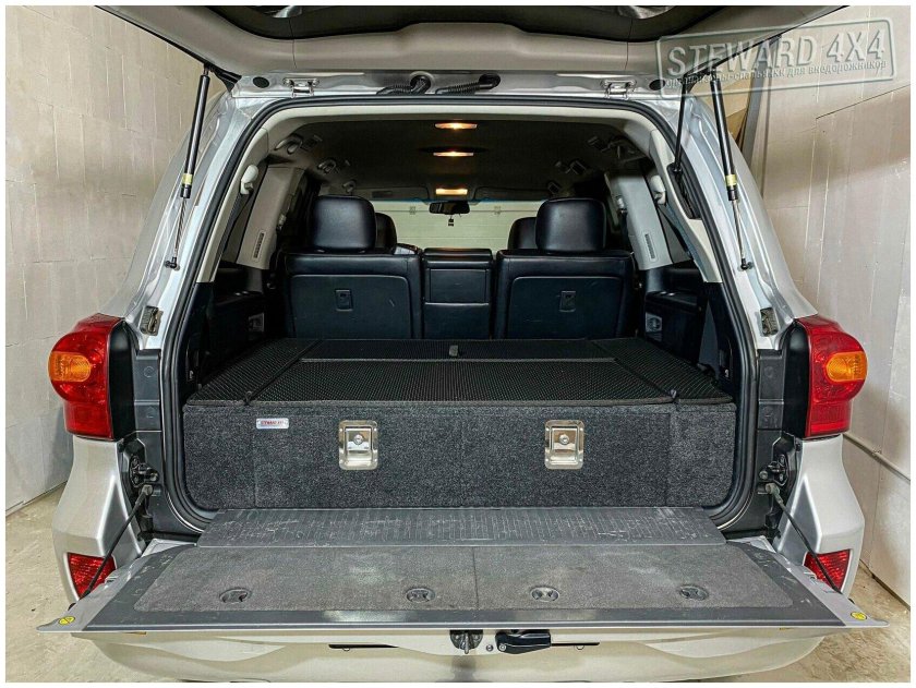 Спальник в ленд Крузер 200