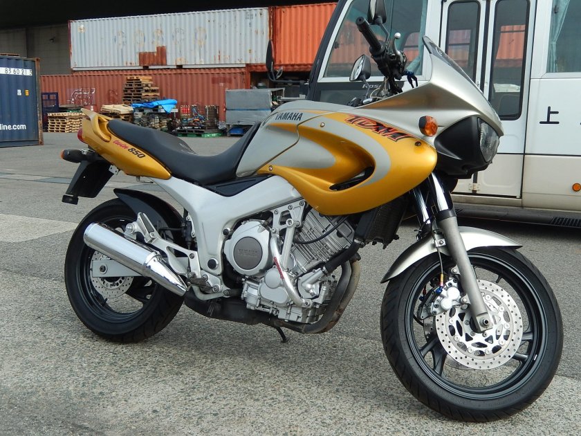 Yamaha TDM 850