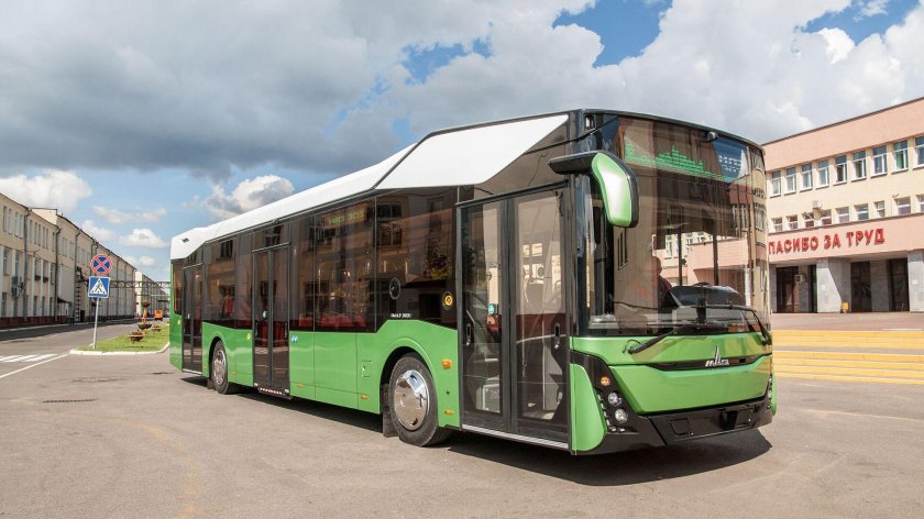 Новый МАЗ 303