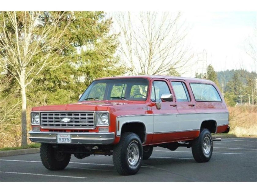 Chevrolet Suburban 1975