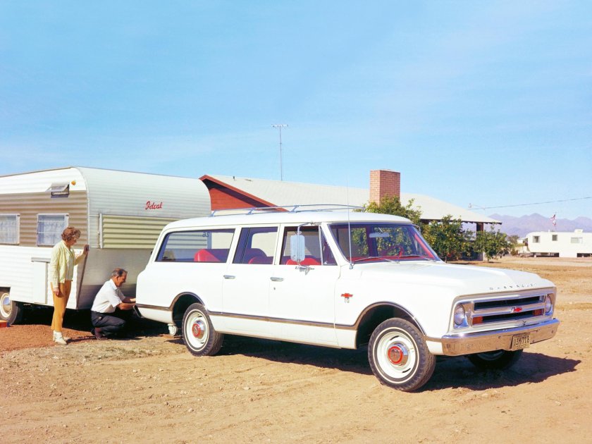 Chevrolet Suburban 1967