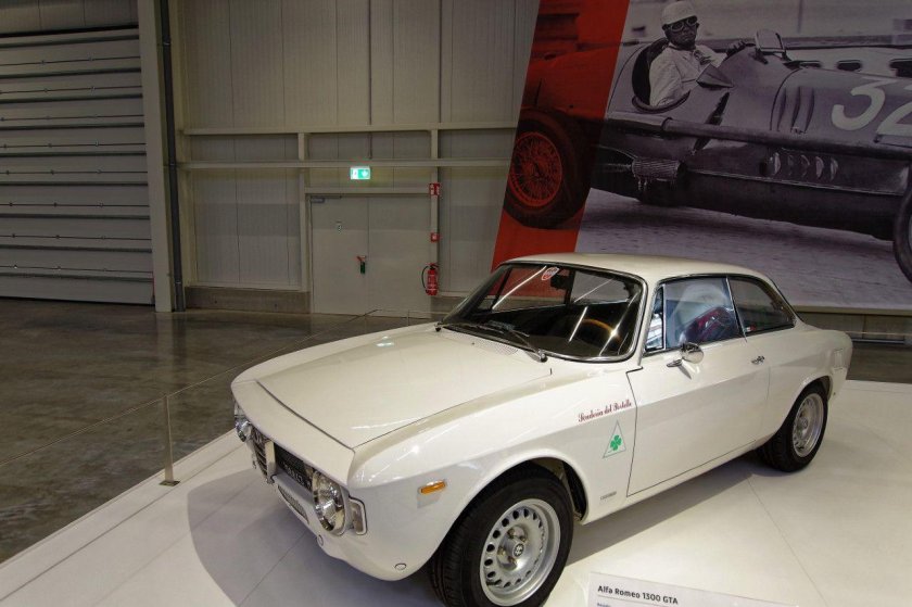 Alfa romeo 2000 gtv