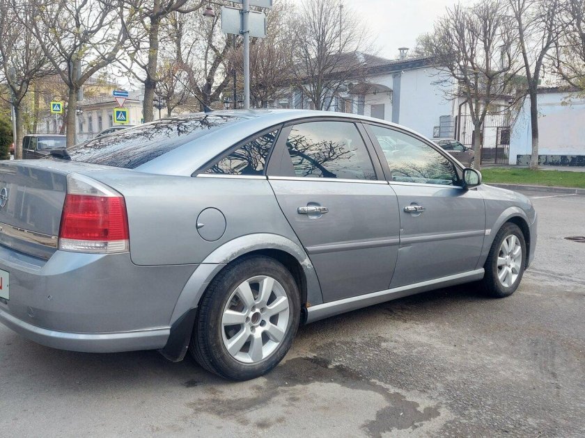 Opel vectra 2003