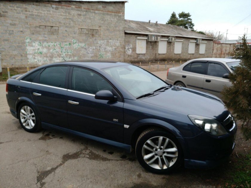 Опель Вектра лифтбек 2008