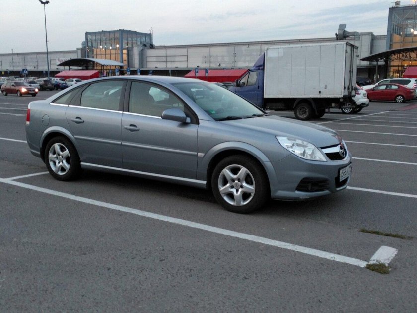 Опель вектра с 1.8 2008