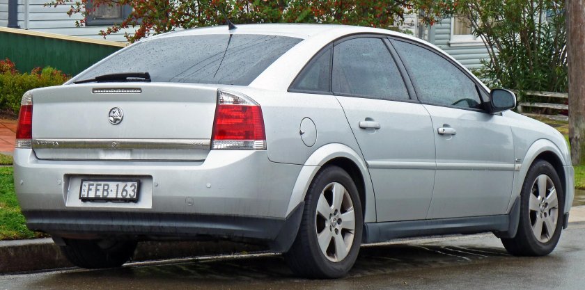 Опель Вектра хэтчбек 2008
