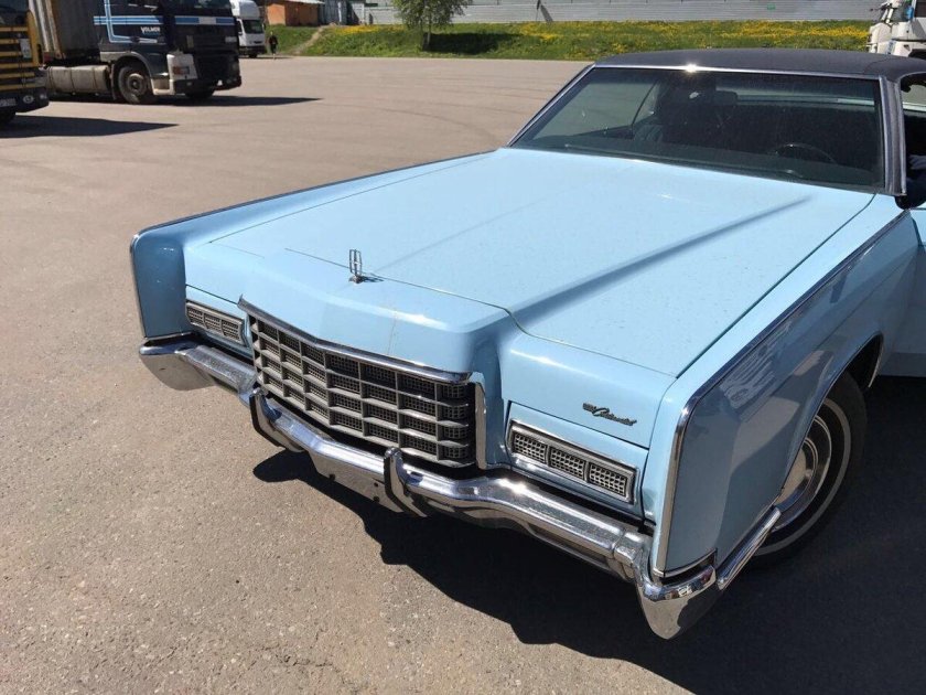 Lincoln Continental 1971