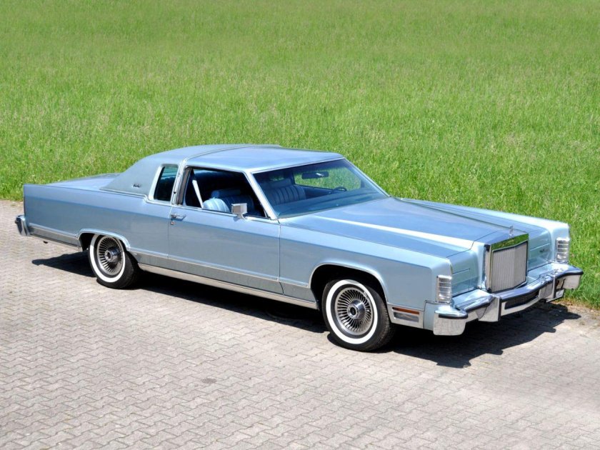 Lincoln Continental 1979