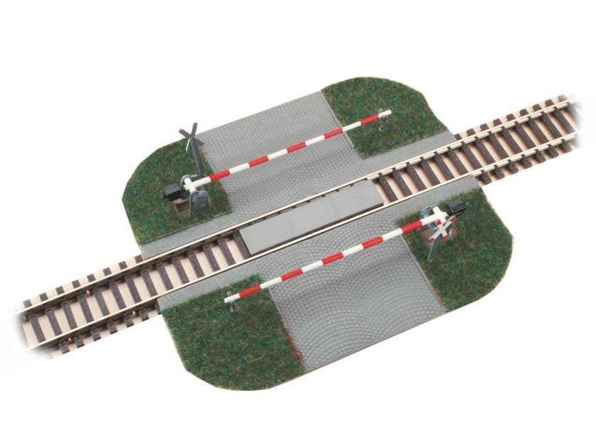 Auhagen 41604 Железнодорожный переезд со шлагбаумом 1 87