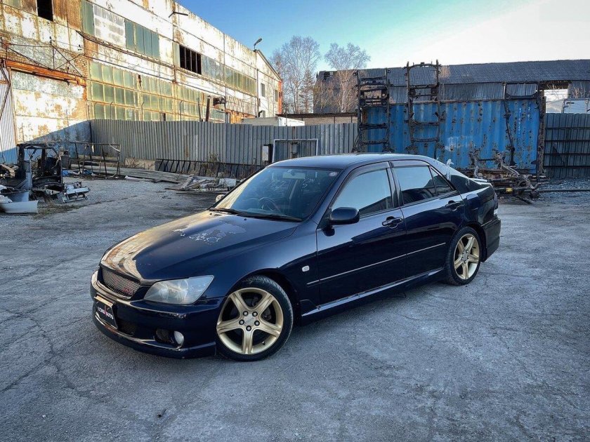 Toyota Altezza rs200 цвета