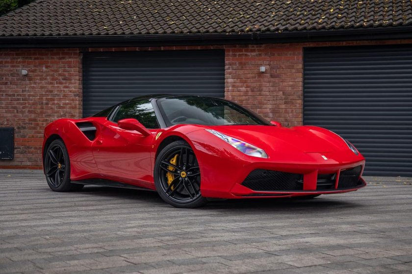 Ferrari 488 spider