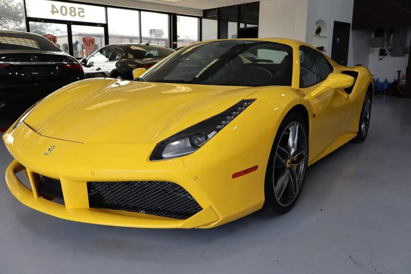 Ferrari 488 pista spider