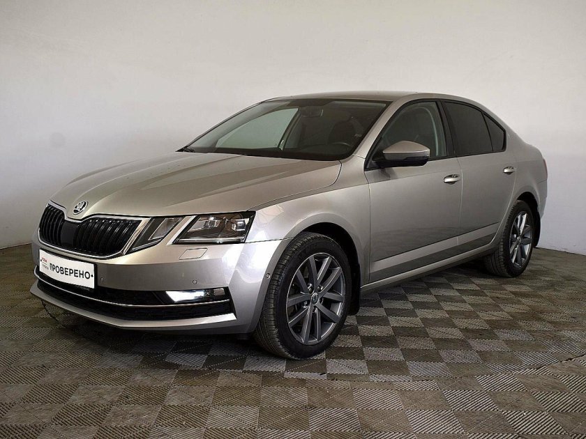 Шкода Октавия а7 бежевая