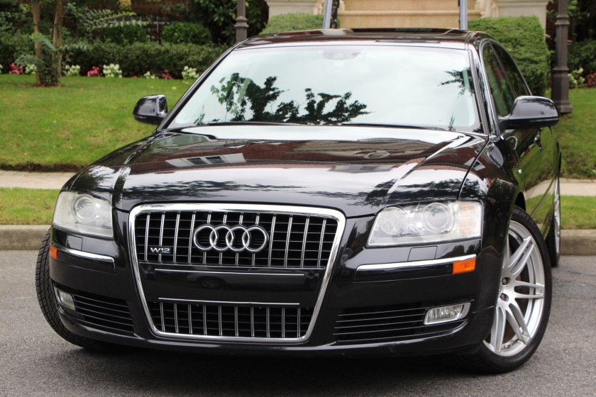 Audi a8 w12