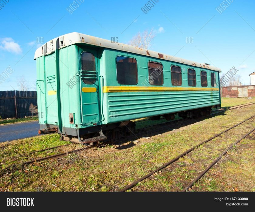 Узкоколейный пассажирский вагон