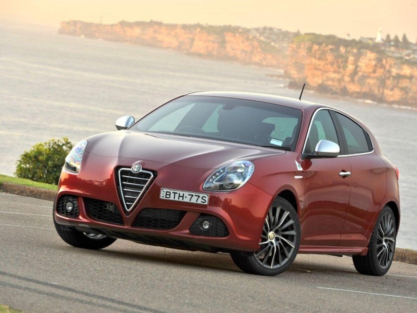 Альфа Ромео 2012