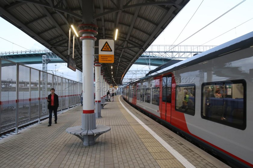 МЦК на станции фрезер