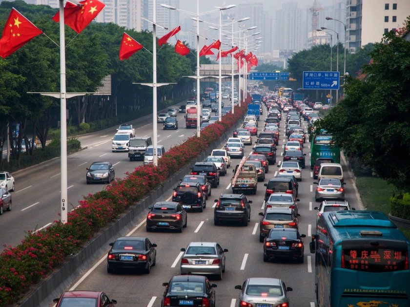 Левостороннее движение в Японии