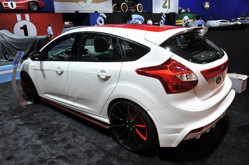 Ford focus 3 hatchback tuning