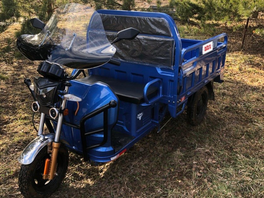 Грузовой электротрицикл rutrike