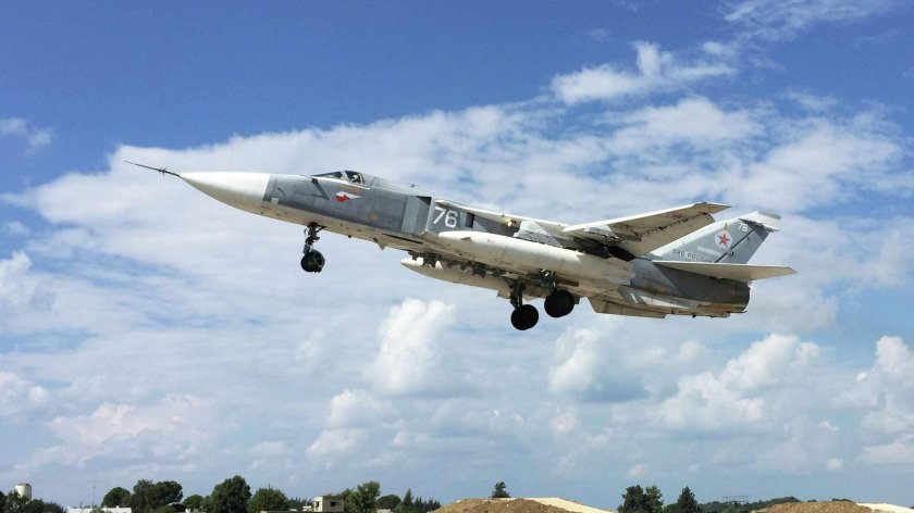 Фронтовой бомбардировщик су 24