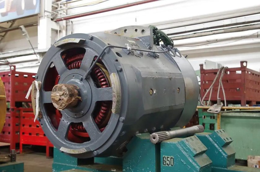 Тяговый электродвигатель ЭДП-600